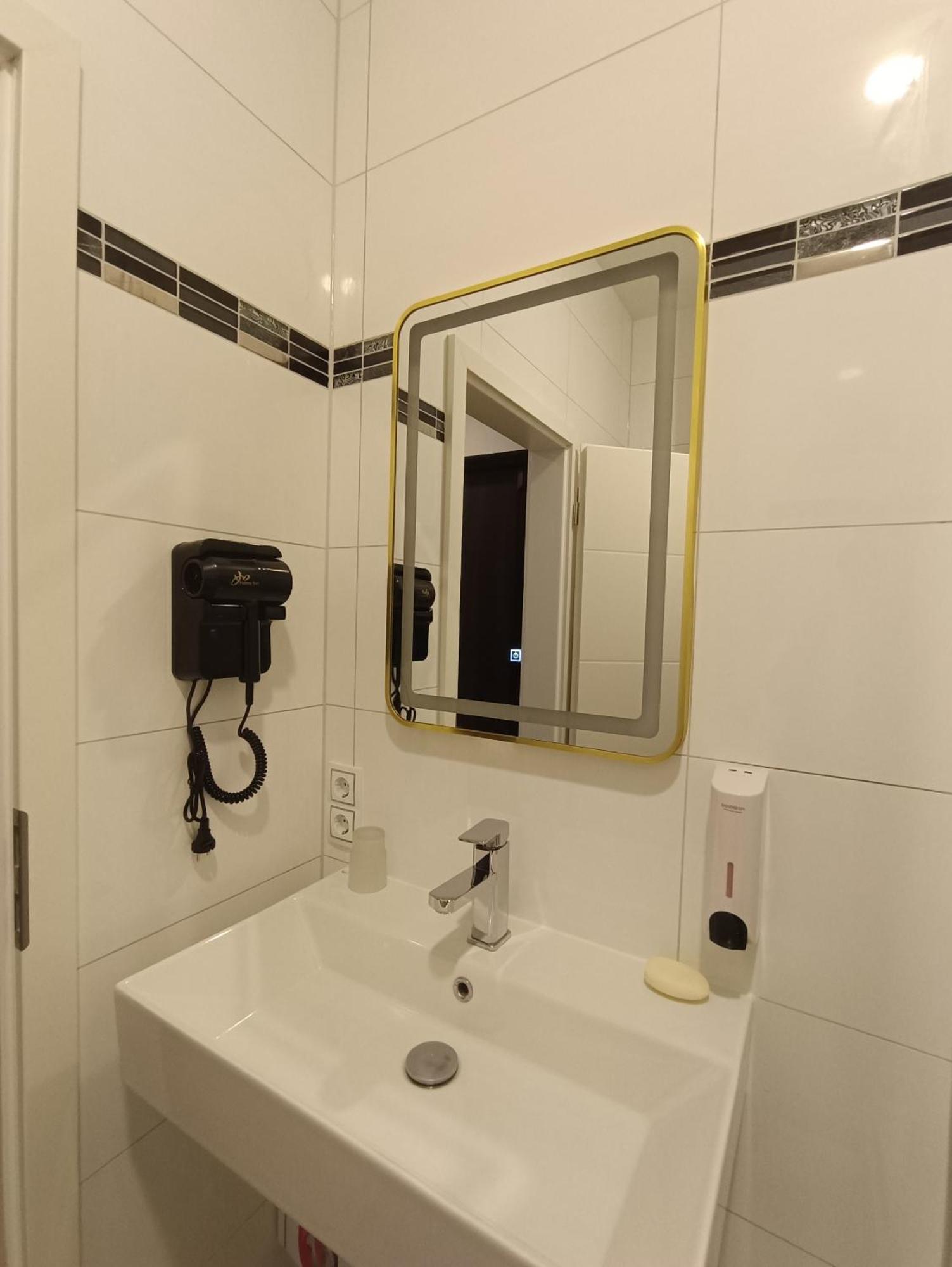 Hotel Destille Dormagen Zewnętrze zdjęcie